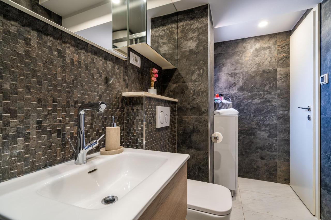 Oasis Apartment ดูบรอฟนิก ภายนอก รูปภาพ